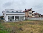 Чисто нова, обзаведена и оборудвана самостоятелна къща на 5 км. от гр. Пловдив