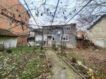 Самостоятелна къща в най-предпочитания район за живеене  - Жорж Махала, 175 000 евро